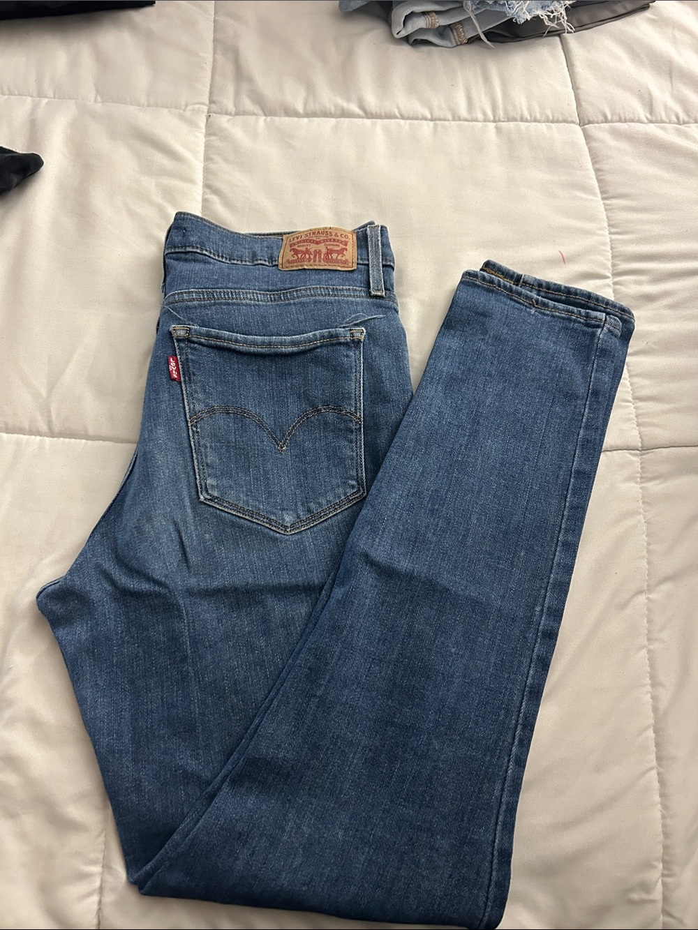 Levi's Men's Classic Blue Slim Straight Jeans
